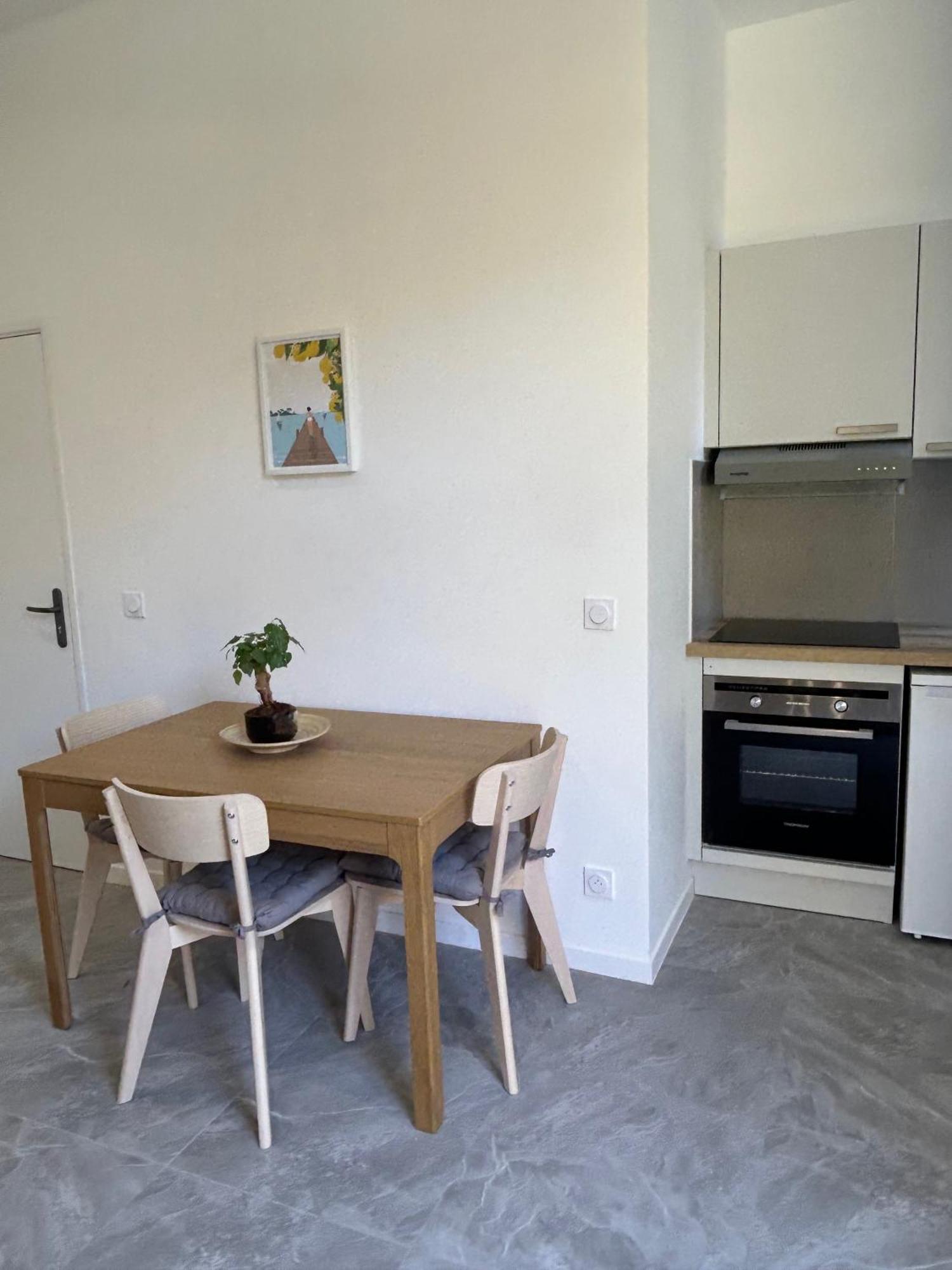 Residence "A Torbia" , 4 Appartements De 2 A 6 Personnes La Turbie Pokoj fotografie